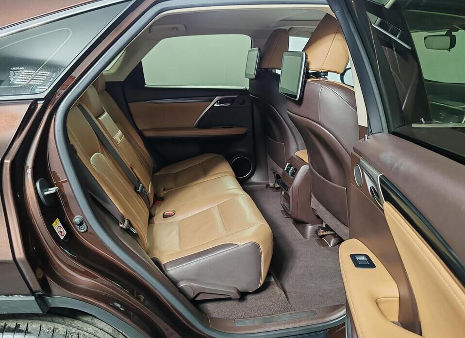 Lexus RX 200t 2.0 AT (238 л.с.) 4WD