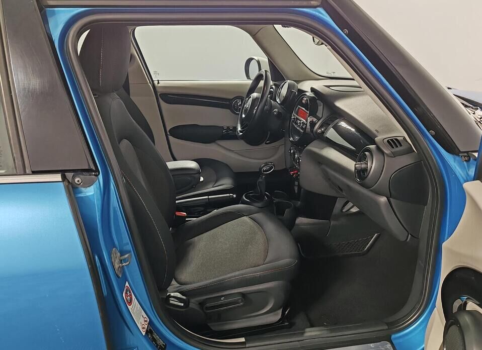 MINI Hatch, III (F55/F56) Cooper 1.5 AT (136 л.с.)