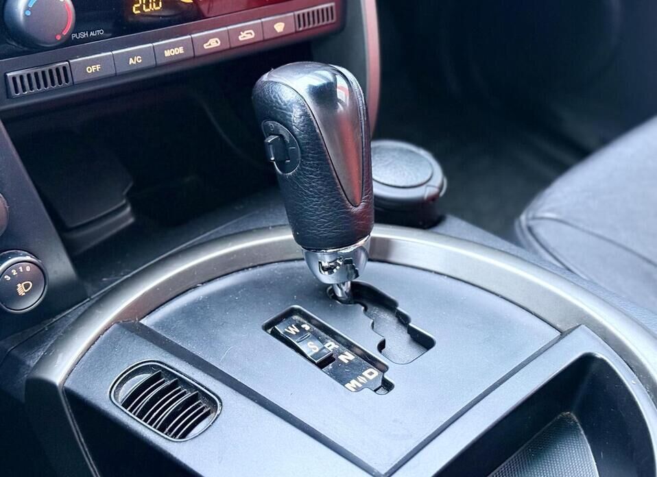 SsangYong Kyron, I Рестайлинг 2.0d MT (141 л.с.) 4WD