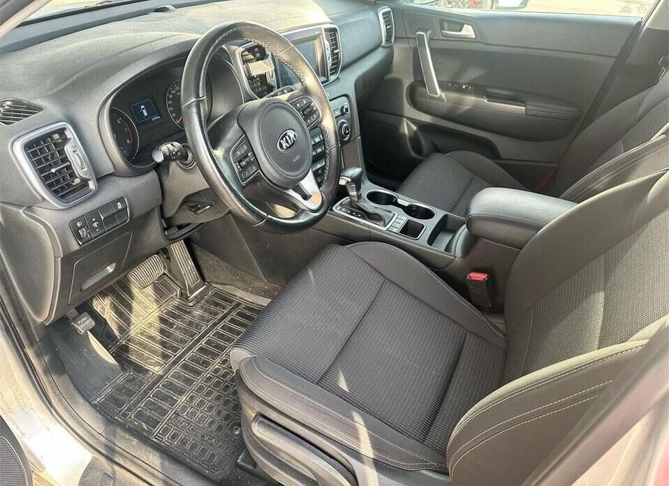 Kia Sportage 2.0 AT (150 л.с.)