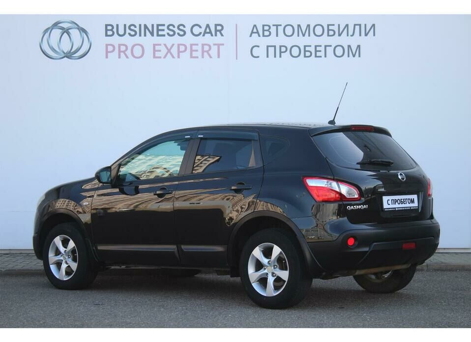 Nissan Qashqai 2.0 CVT (141 л.с.)