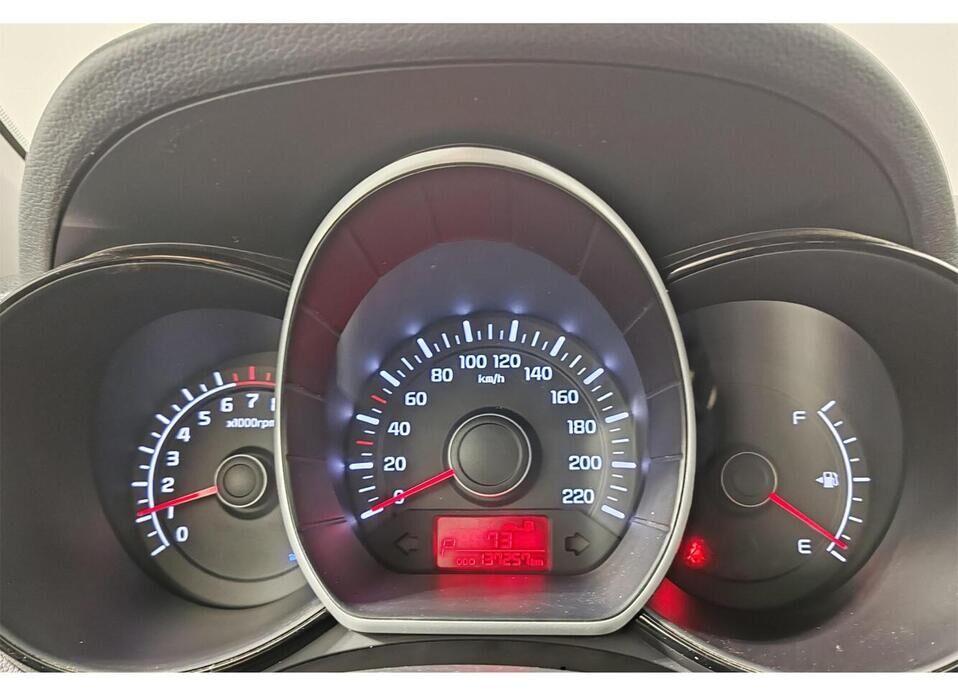 Kia Rio, III 1.4 AT (107 л.с.)