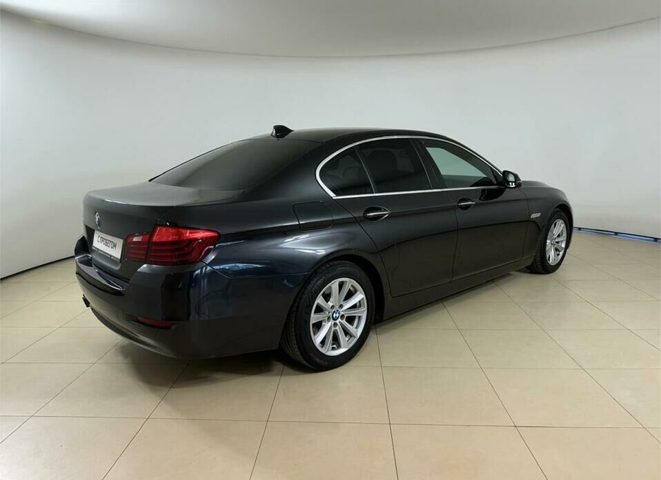 BMW 5 серии 520d 2.0d AT (190 л.с.)