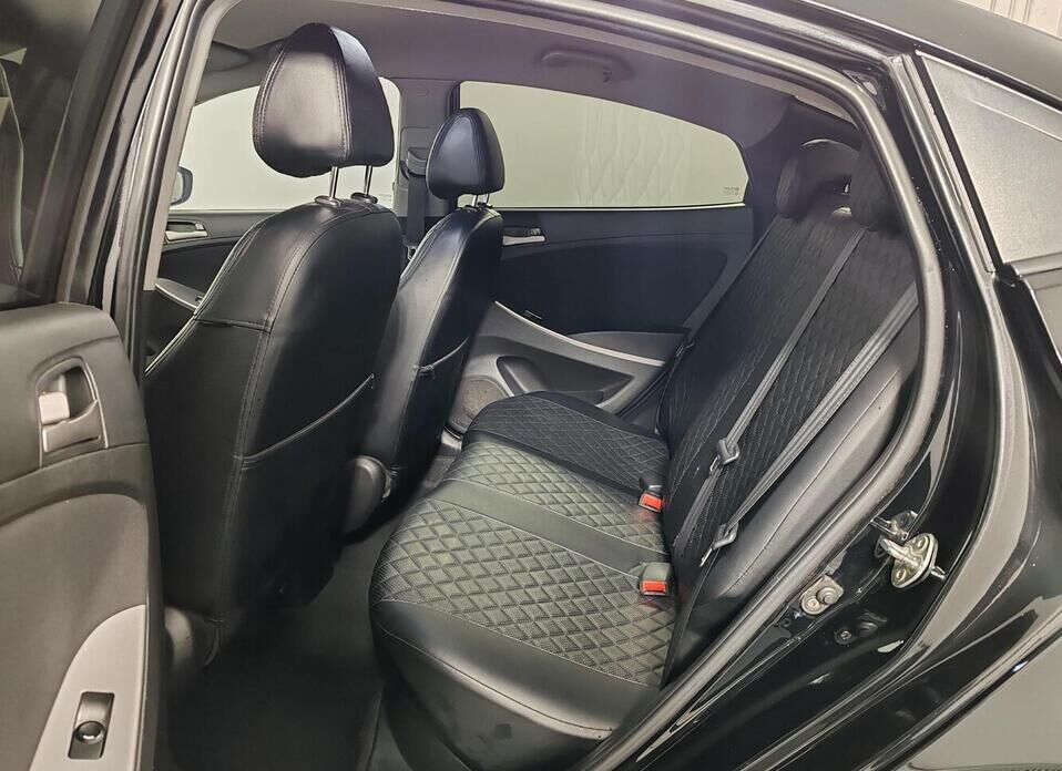 Hyundai Solaris, I Рестайлинг 1.6 AT (123 л.с.)