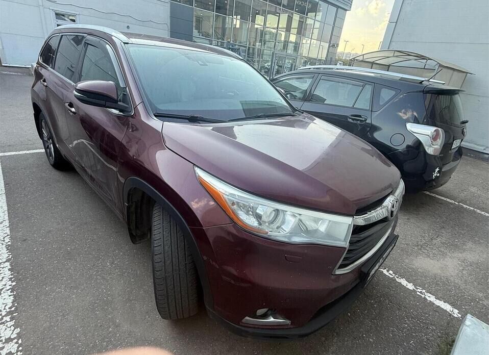 Toyota Highlander 3.5 AT (249 л.с.) 4WD