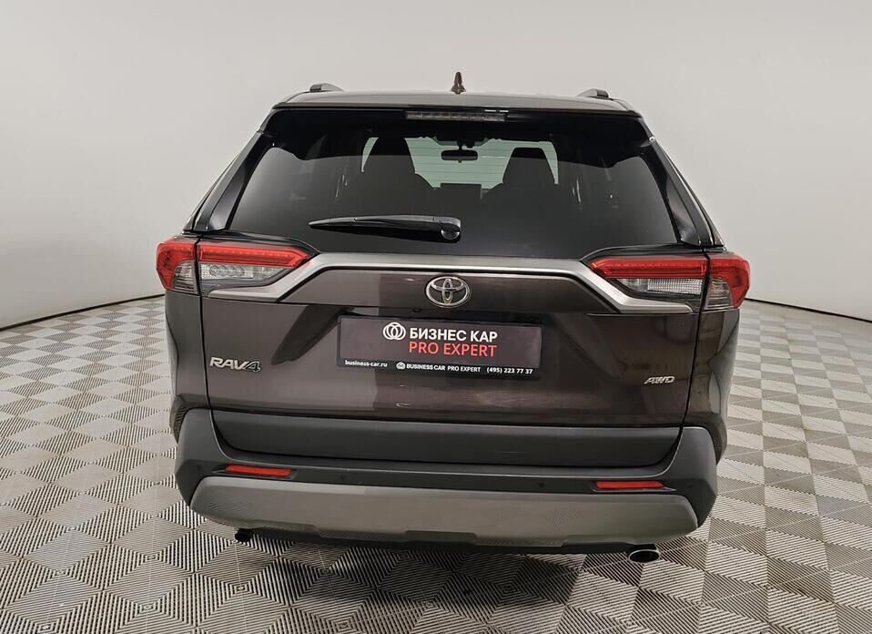 Toyota RAV4 2.5 AT (199 л.с.) 4WD