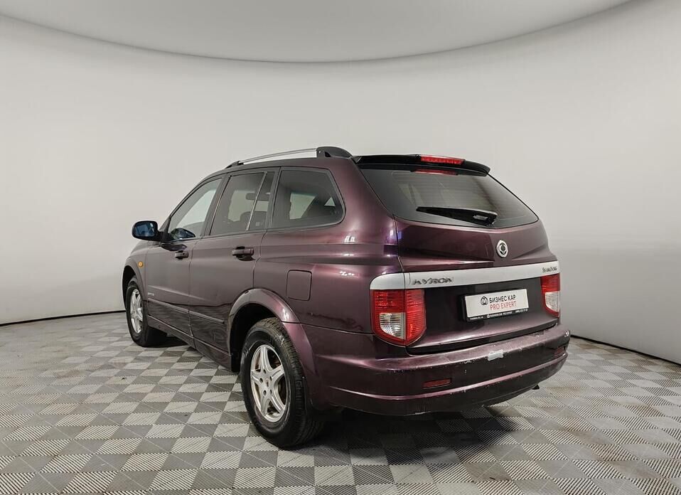 SsangYong Kyron, I 2.0d AT (141 л.с.) 4WD