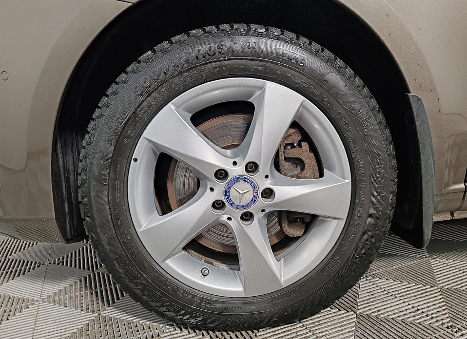 Mercedes-Benz V-Класс, III (W447) 250 d компактный 2.1d AT (190 л.с.) 4WD