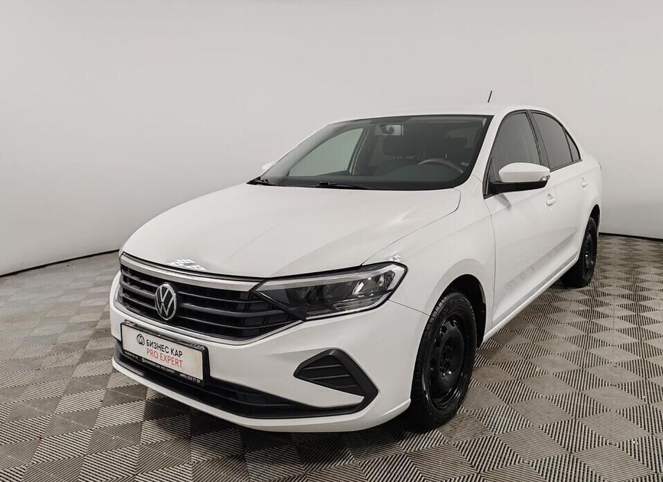 Volkswagen Polo, VI 1.6 AT (110 л.с.)