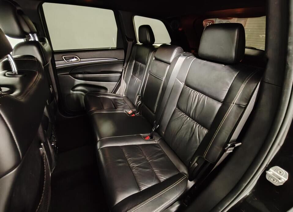 Jeep Grand Cherokee, IV (WK2) Рестайлинг 3.0d AT (243 л.с.) 4WD