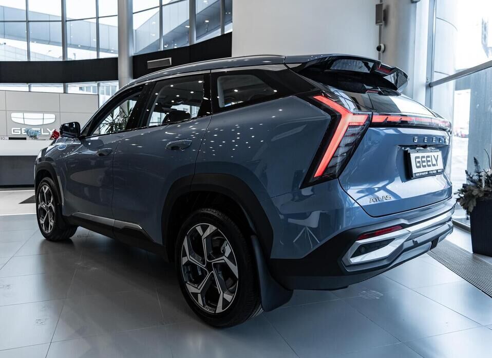 Geely Atlas, II 2.0 AT (200 л.с.) 4WD