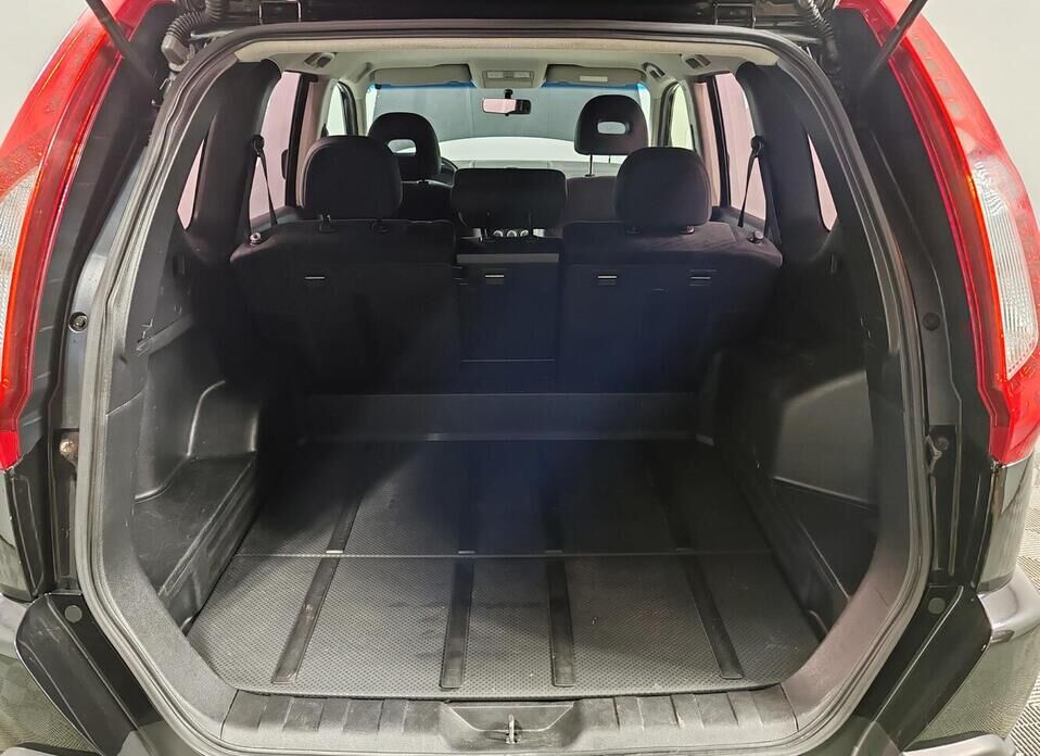Nissan X-Trail, II Рестайлинг 2.0 CVT (141 л.с.) 4WD