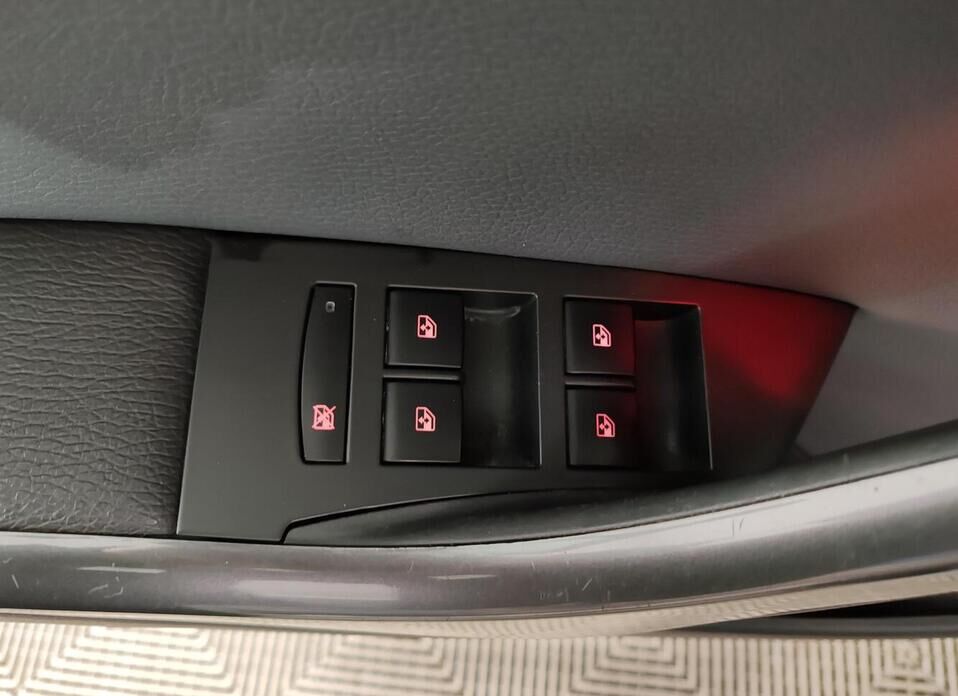 Opel Astra, J Рестайлинг 1.4 AT (140 л.с.)