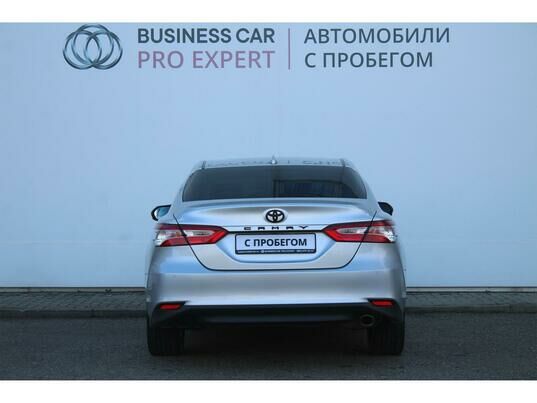 Toyota Camry, 2019 г., 77 301 км