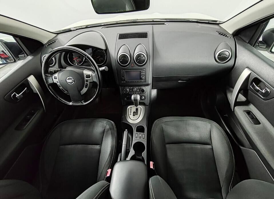 Nissan Qashqai 2.0 CVT (141 л.с.)