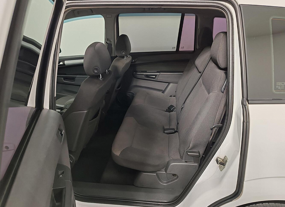 Opel Zafira, B Рестайлинг 1.8 AMT (140 л.с.)