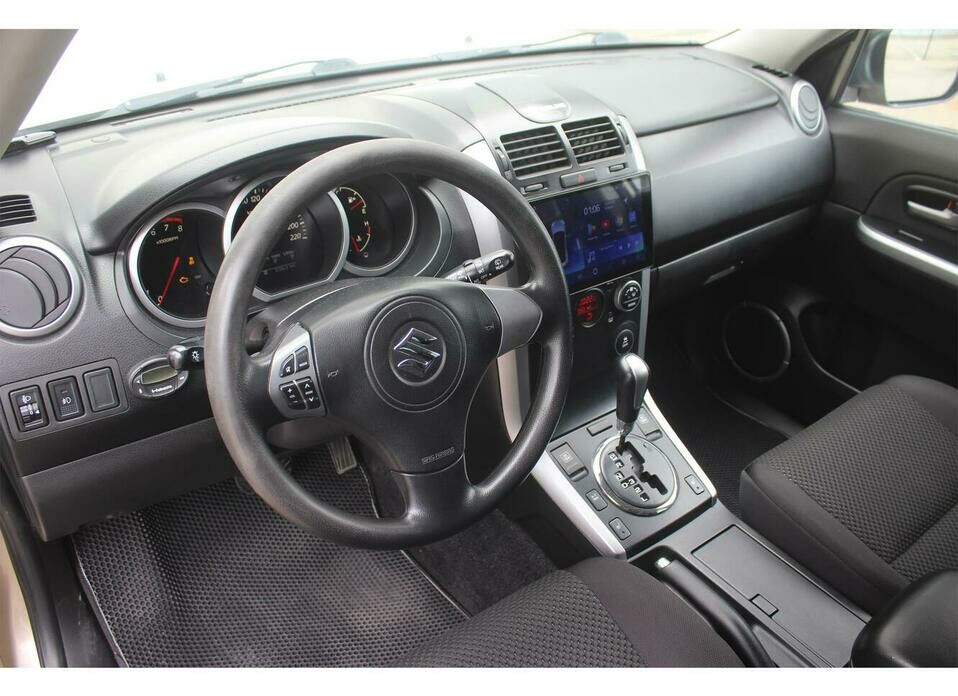 Suzuki Grand Vitara 2.4 AT (169 л.с.) 4WD