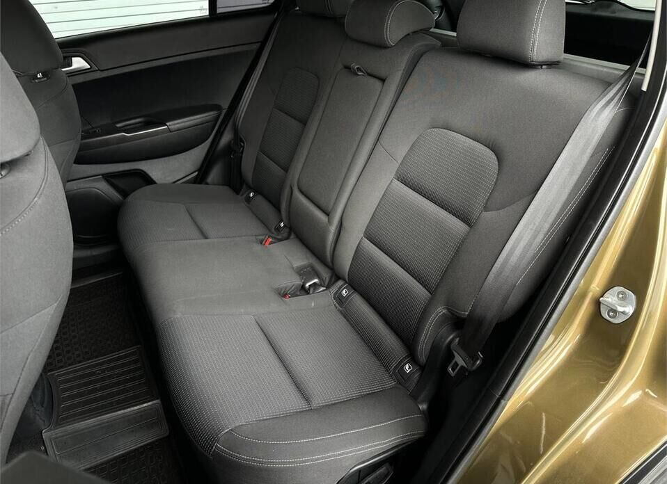 Kia Sportage 2.0 AT (150 л.с.) 4WD