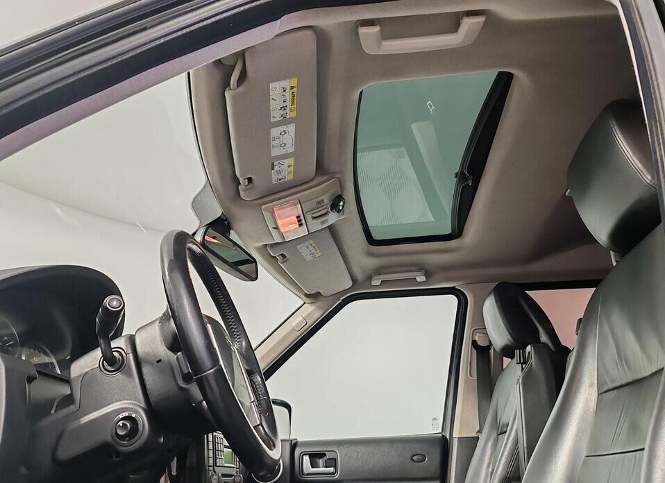 Land Rover Discovery, III 2.7d AT (190 л.с.) 4WD