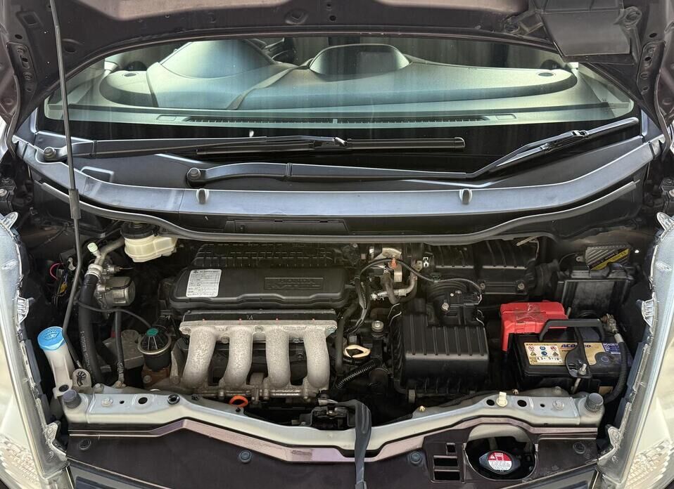 Honda Fit, II 1.3 CVT (99 л.с.)