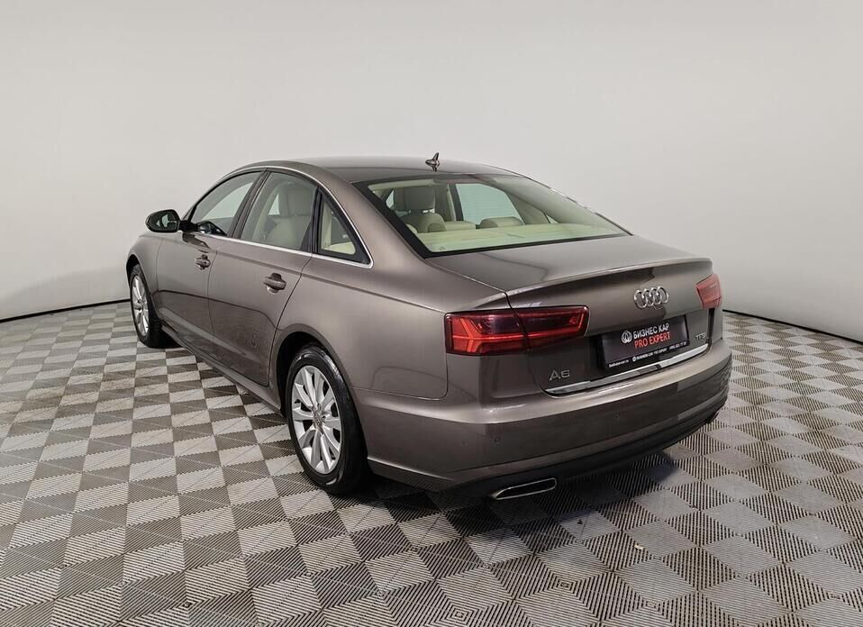 Audi A6, IV (C7) Рестайлинг 1.8 AMT (190 л.с.)