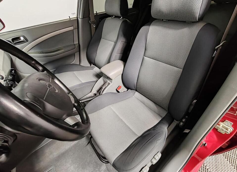 Chevrolet Lacetti 1.6 AT (109 л.с.)