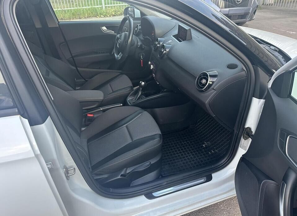 Audi A1 1.4 AMT (122 л.с.)