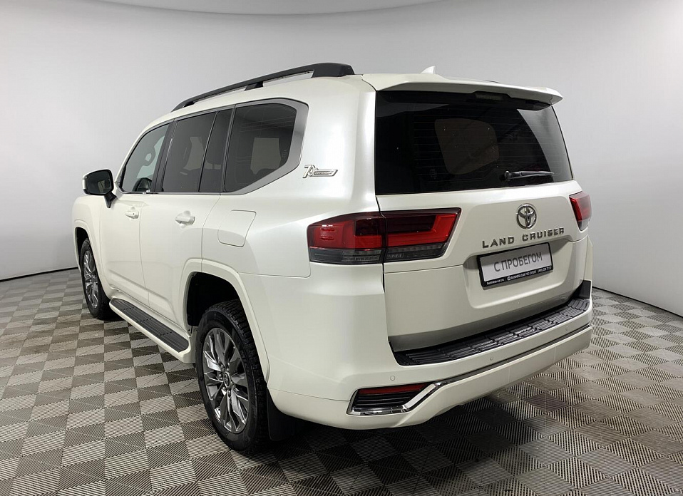 Toyota Land Cruiser, 300 Series 3.5 AT (415 л.с.) 4WD