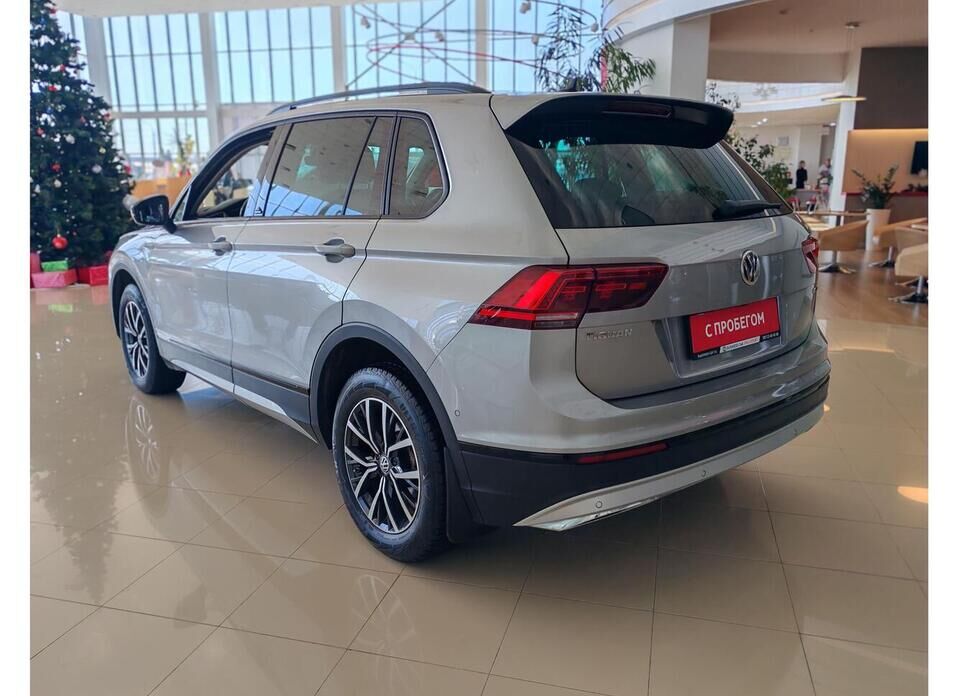 Volkswagen Tiguan, II 2.0d AMT (150 л.с.) 4WD