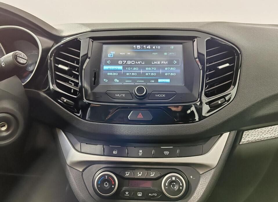 LADA (ВАЗ) Vesta SW 1.6 CVT (113 л.с.)