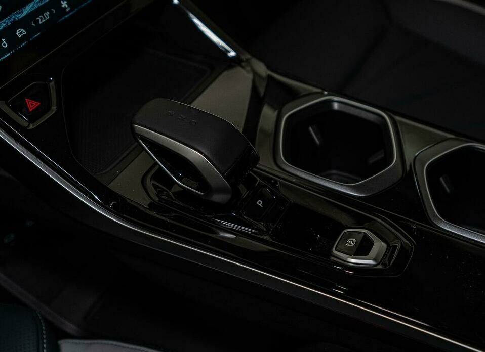 Geely Atlas 2.0 AT (200 л.с.) 4WD