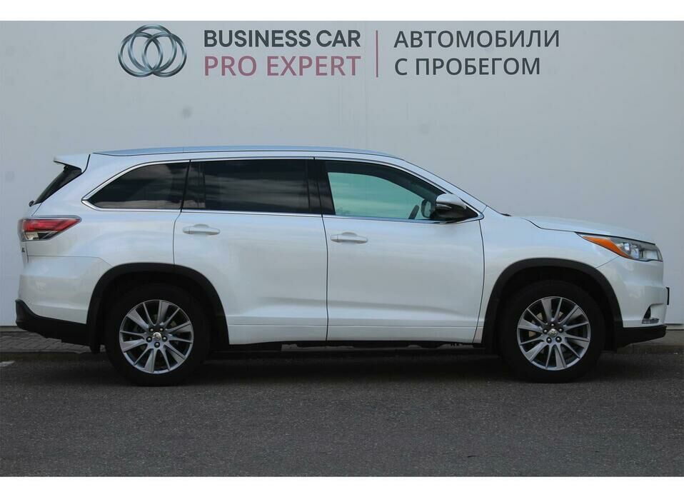 Toyota Highlander 3.5 AT (249 л.с.) 4WD