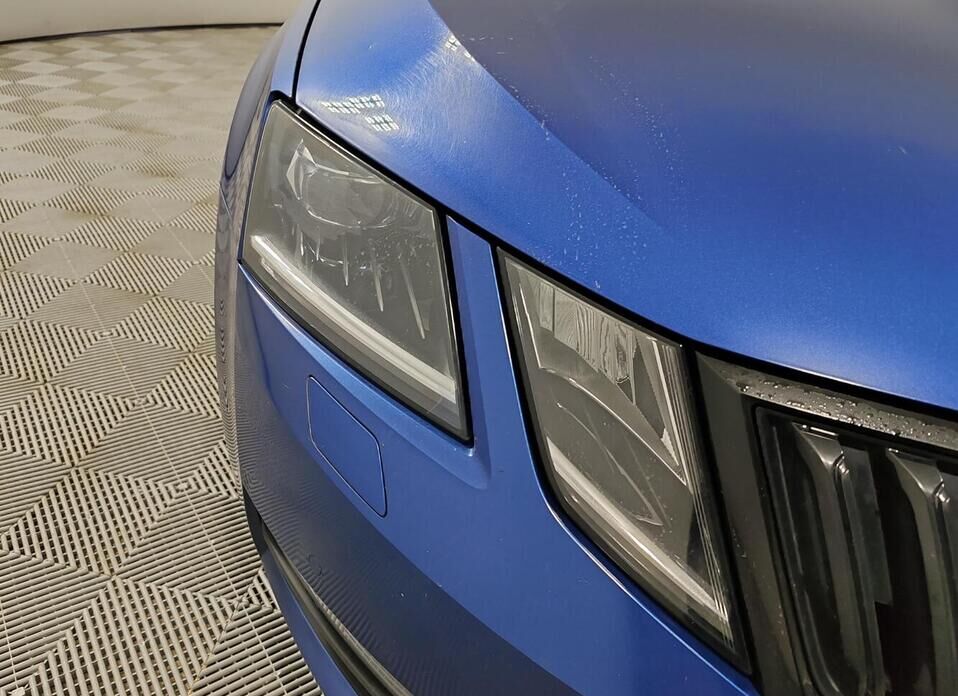 Skoda Octavia, III (A7) Рестайлинг 1.8 AMT (180 л.с.)