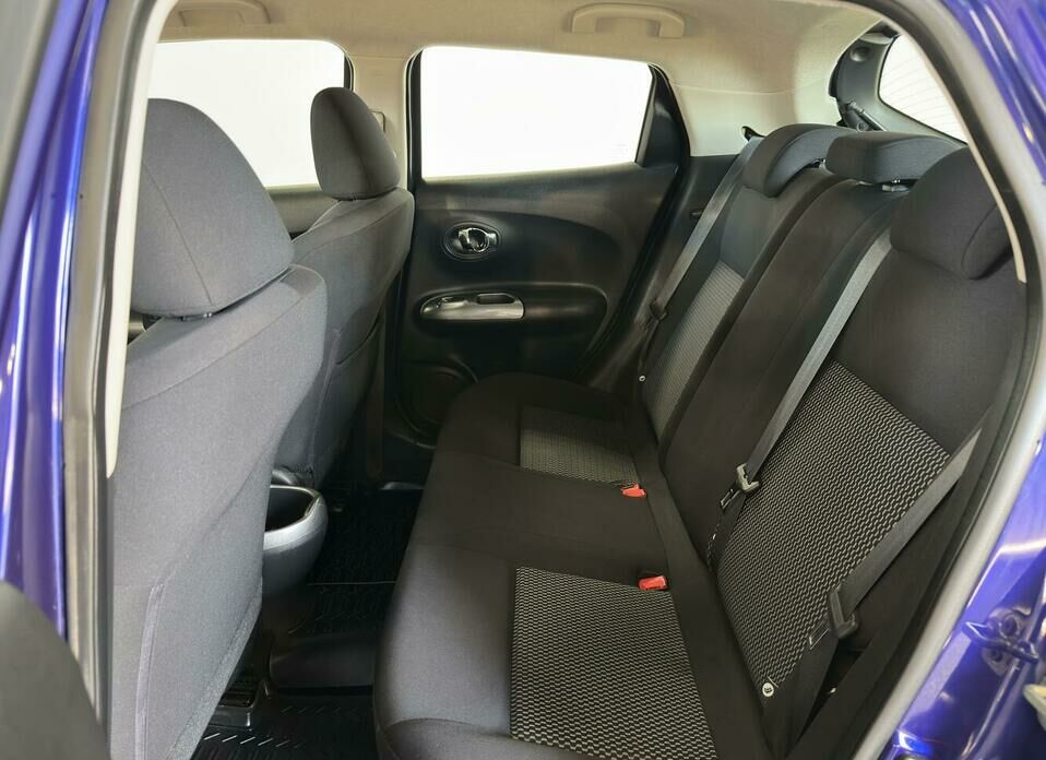 Nissan Juke 1.6 CVT (117 л.с.)