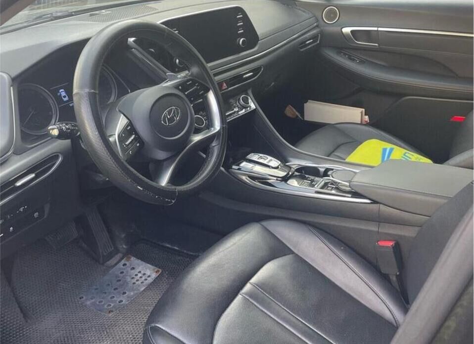 Hyundai Sonata 2.0 AT (150 л.с.)