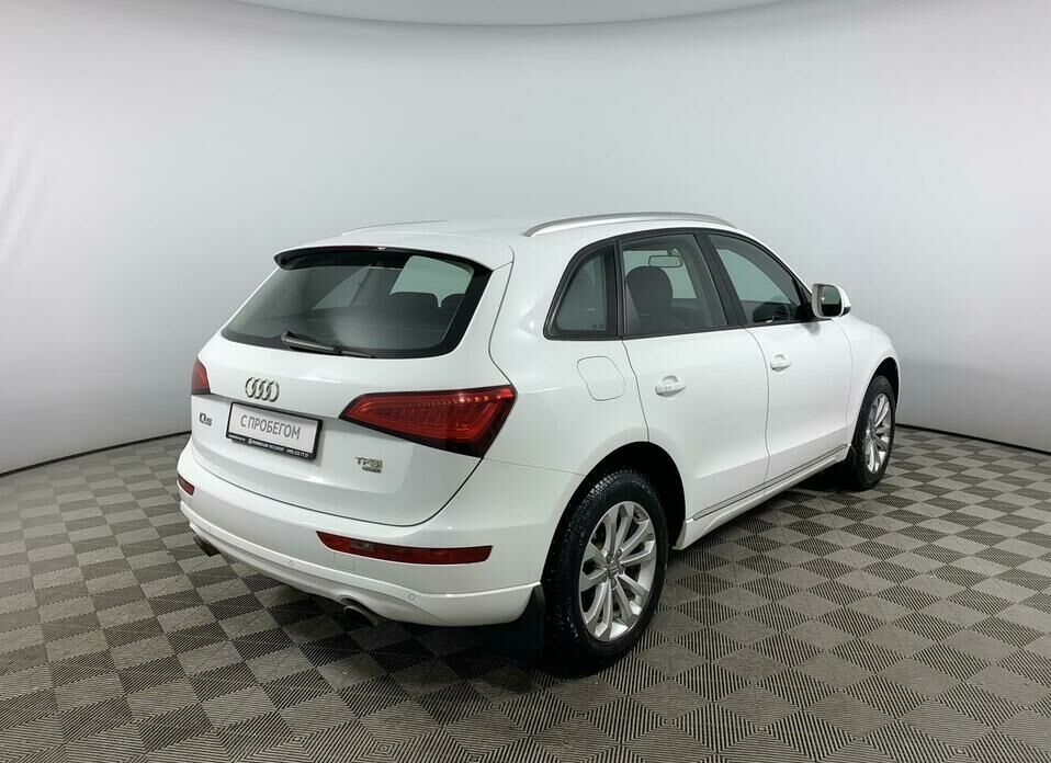 Audi Q5 2.0 AT (225 л.с.) 4WD