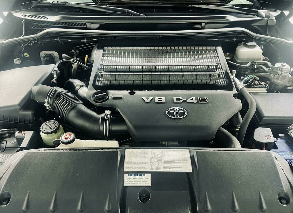 Toyota Land Cruiser 4.5d AT (249 л.с.) 4WD