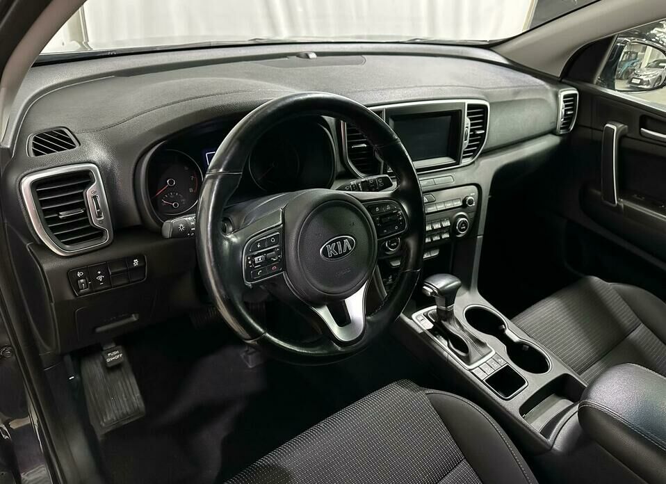 Kia Sportage 2.0 AT (150 л.с.) 4WD