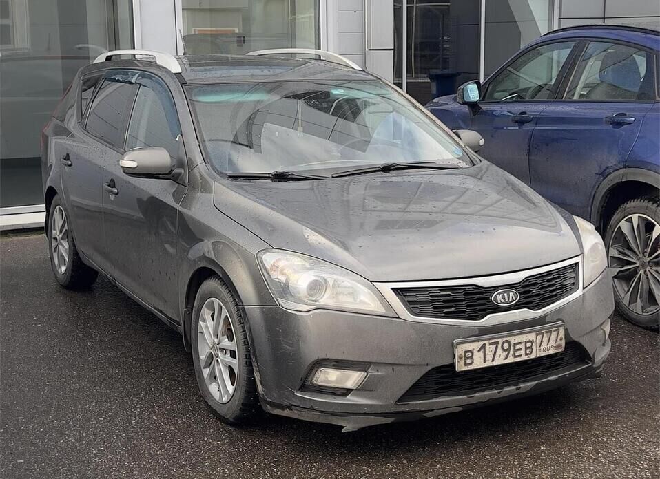 Kia Ceed, I Рестайлинг 1.6 MT (122 л.с.)