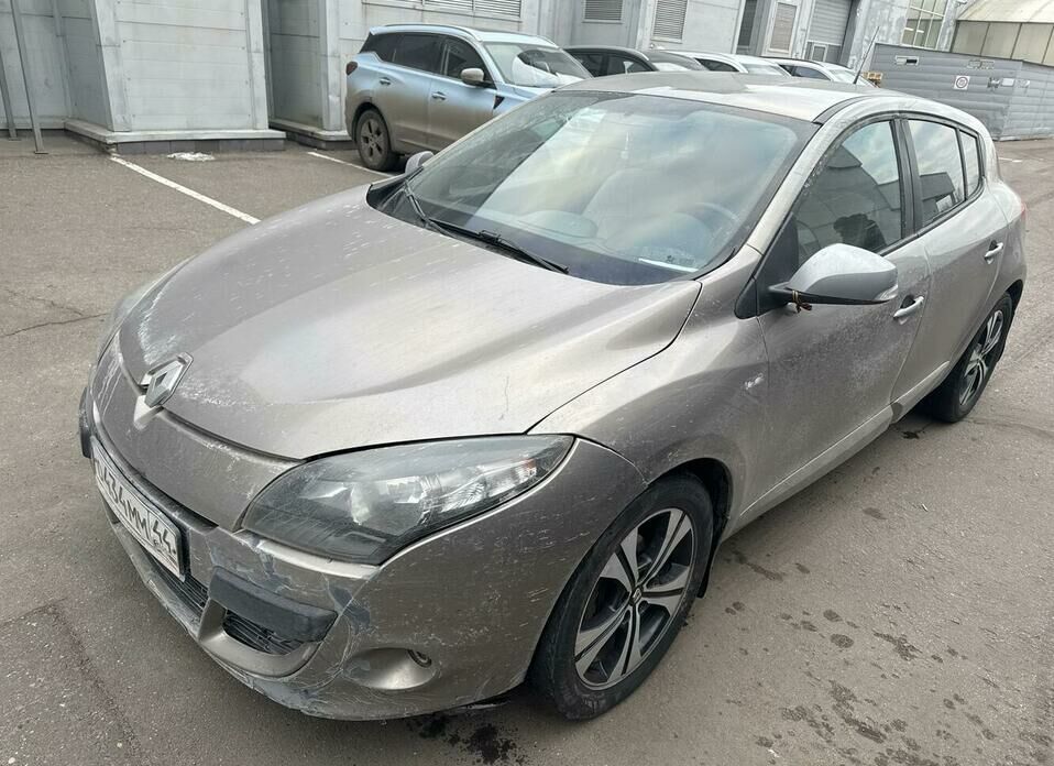 Renault Megane 1.6 AT (106 л.с.)