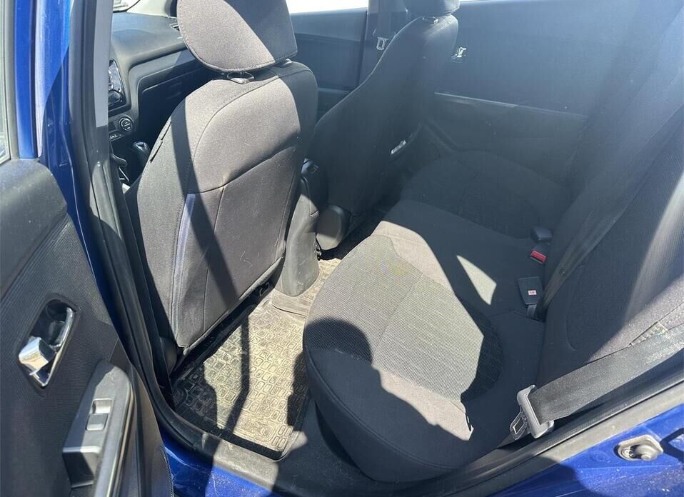 Kia Rio, III 4-speed 1.6 AT (123 л.с.)