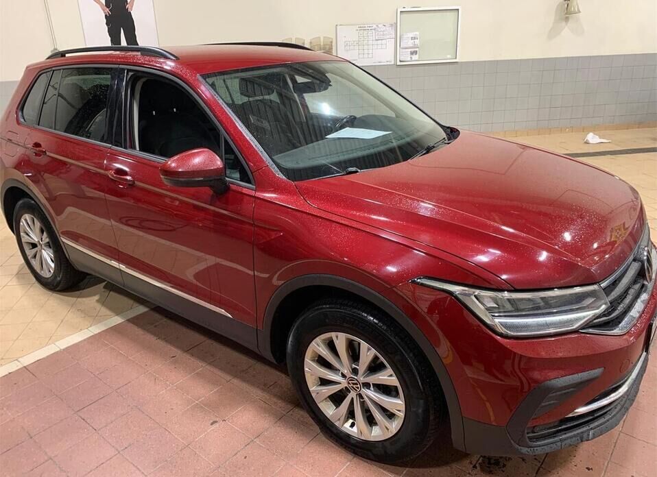 Volkswagen Tiguan 1.4 AMT (150 л.с.)