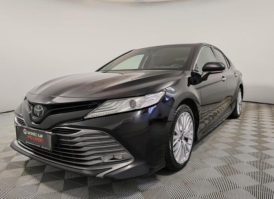 Toyota Camry, VIII (XV70) 2.5 AT (181 л.с.)