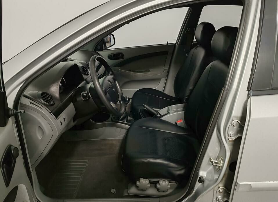 Chevrolet Lacetti 1.4 MT (94 л.с.)
