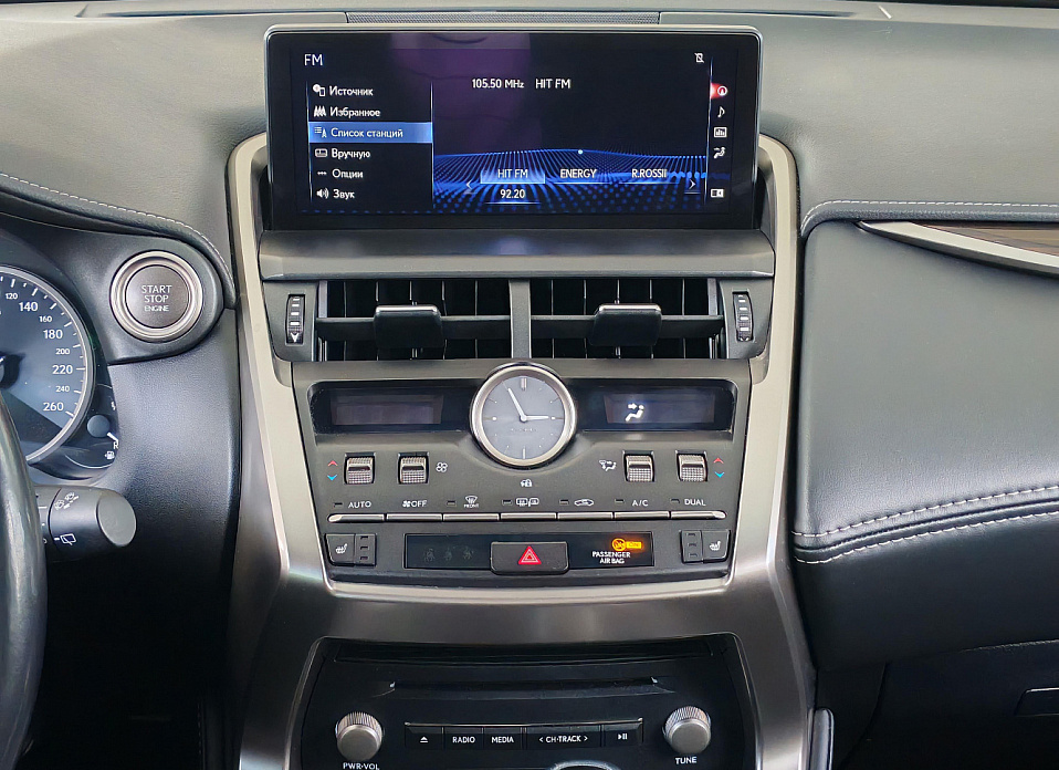 Lexus NX, I Рестайлинг 200 2.0 CVT (150 л.с.) 4WD