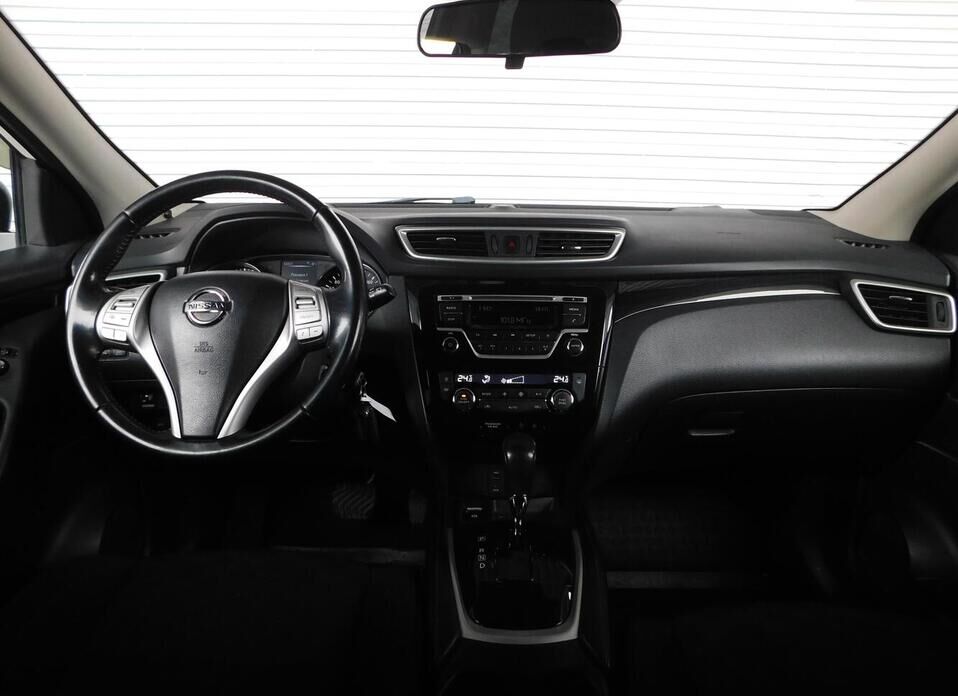 Nissan Qashqai, II 2.0 CVT (144 л.с.) 4WD