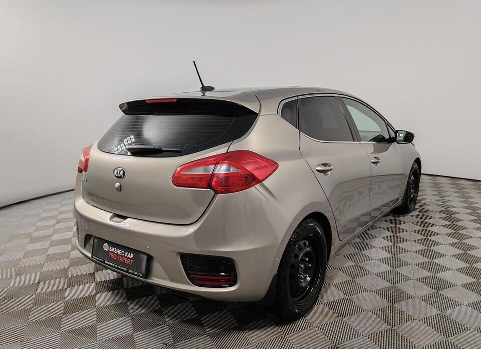 Kia Ceed, II Рестайлинг 1.6 AMT (135 л.с.)