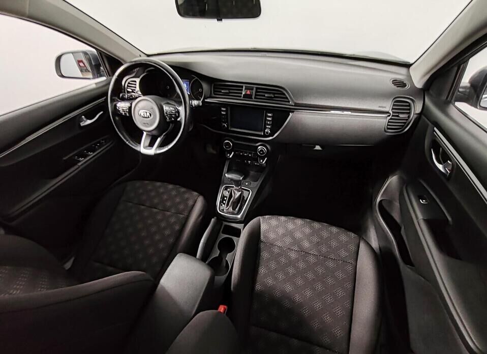 Kia Rio, IV 1.6 AT (123 л.с.)
