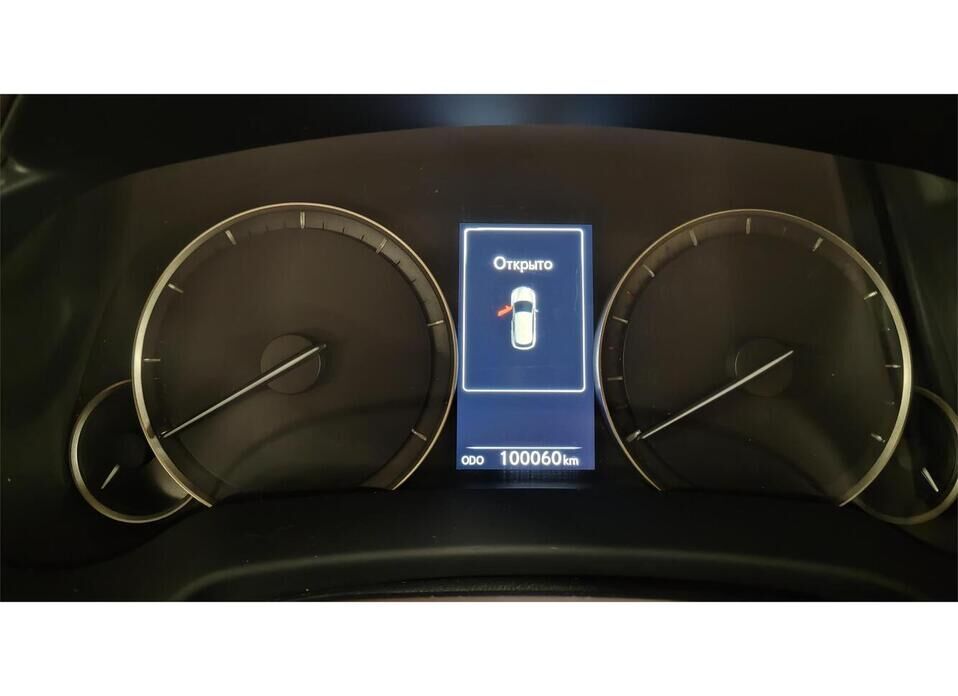 Lexus RX 200t 2.0 AT (238 л.с.) 4WD