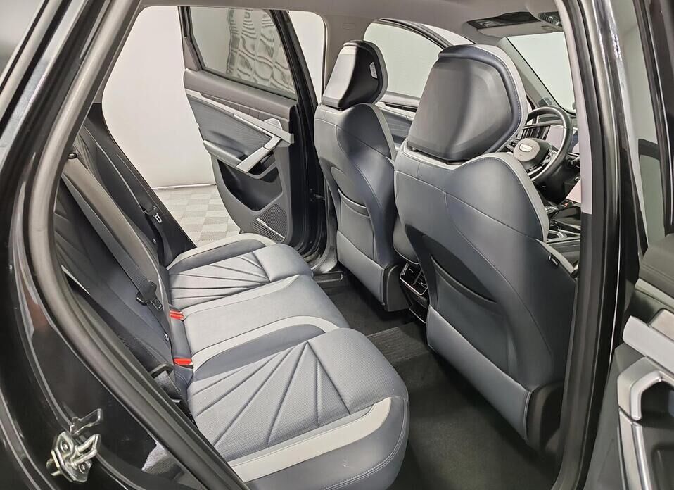 Geely Atlas, II 2.0 AT (200 л.с.) 4WD